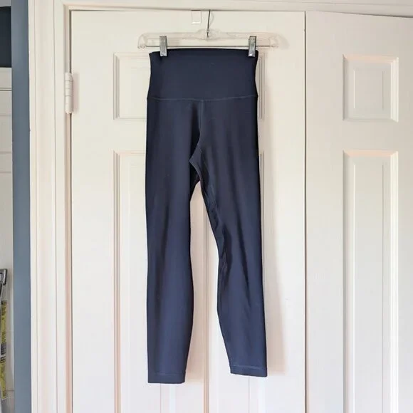 Lululemon Align High-Rise Leggings Size 2 - Picture 2 of 3